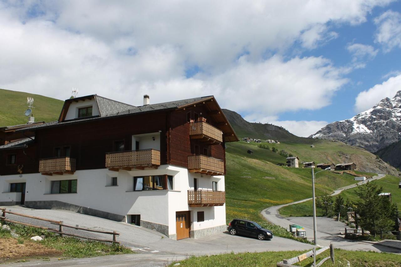 Apartment Il Nocciolo Livigno Exterior photo