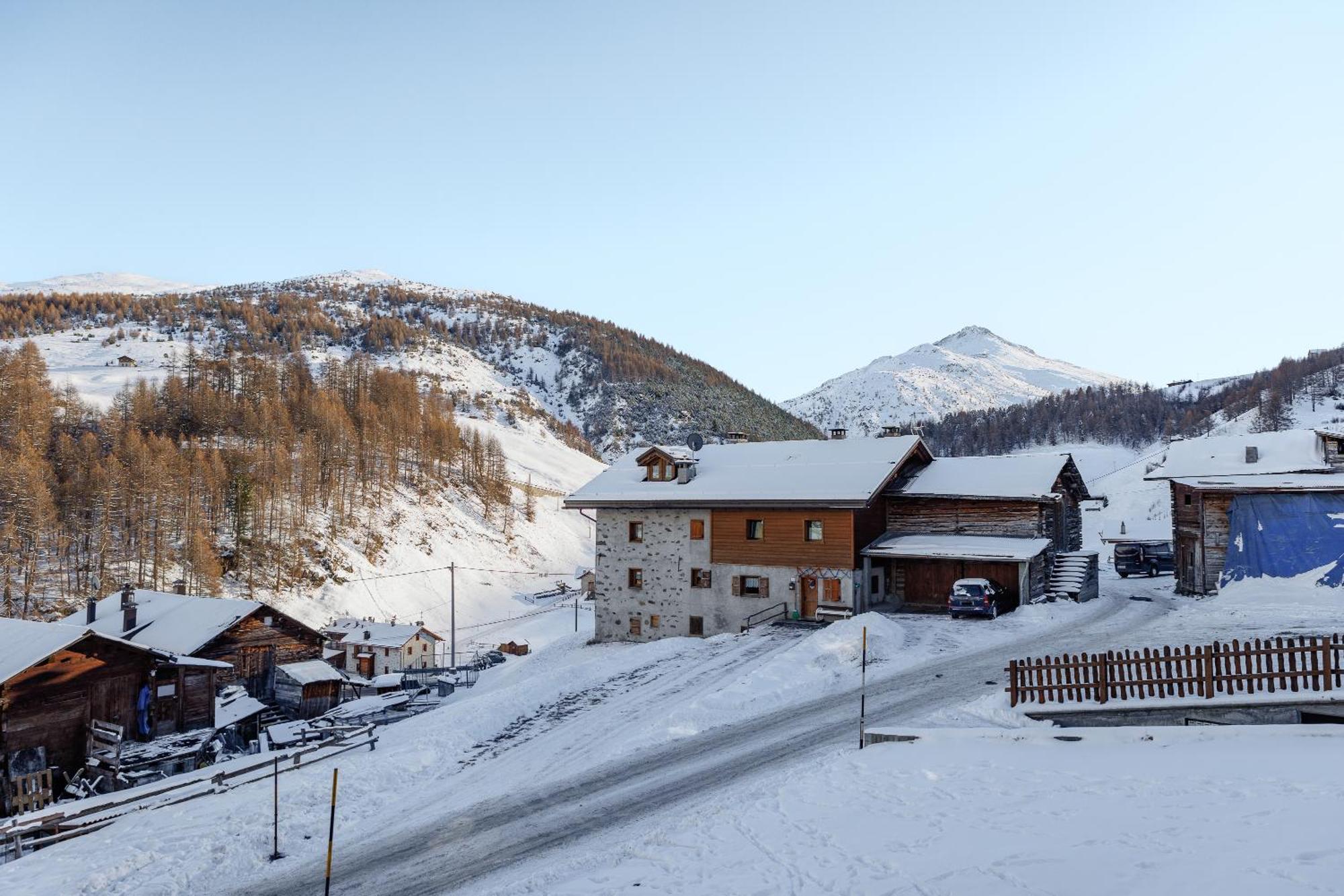 Apartment Il Nocciolo Livigno Exterior photo